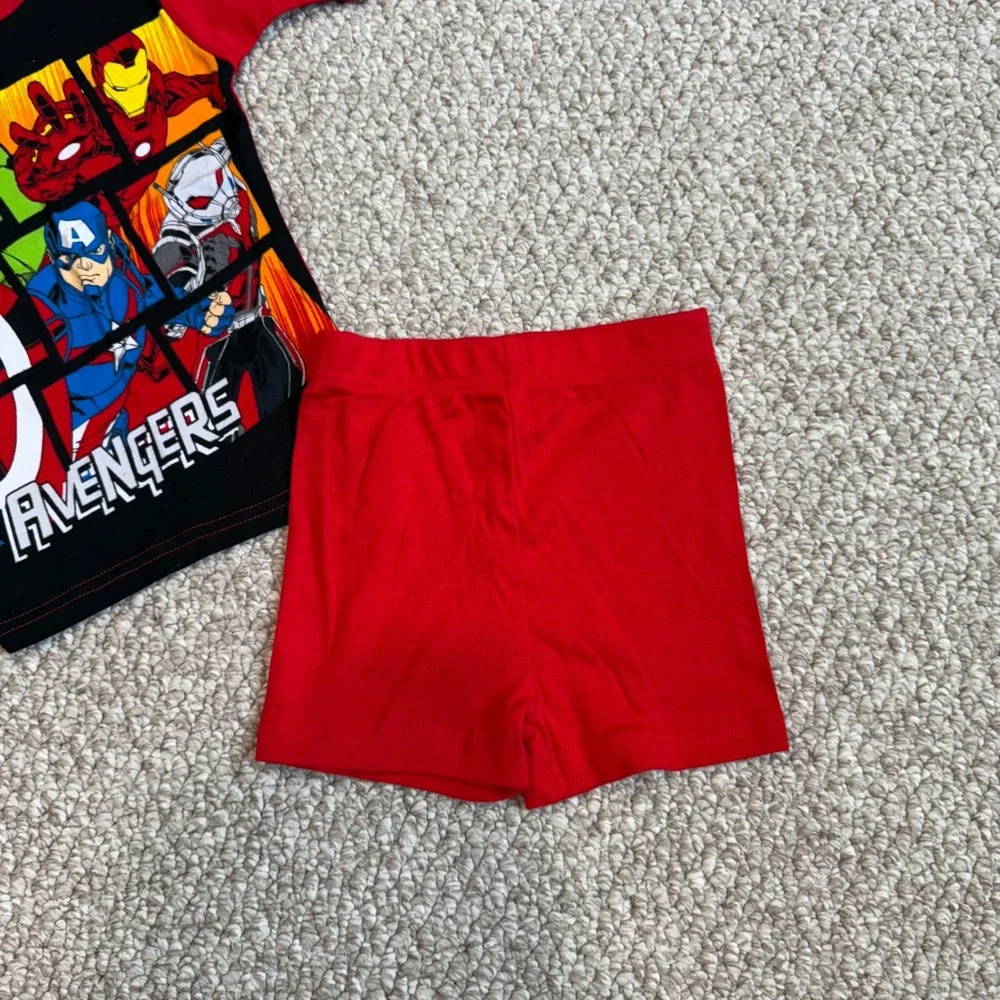 Kids Marvel Avengers Pajamas Set TShirt Shorts‎ Red Black Size 6